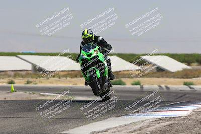 media/Aug-03-2025-TrackDaz (Sun) [[bf4a71acf9]]/B Group/1220pm (Wheelie Bump)/